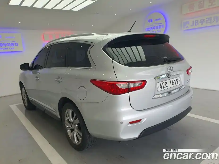 Infiniti JX 2013 3.5 автомат (гидро), фото 12 Infiniti JX 2013 3.5 автомат (гидро), фото 12