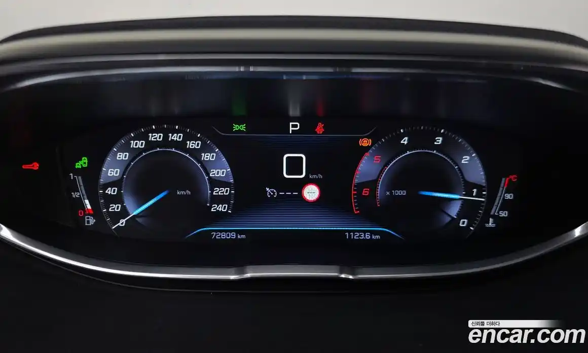 Peugeot 3008 2017 1.6 автомат (гидро), фото 8