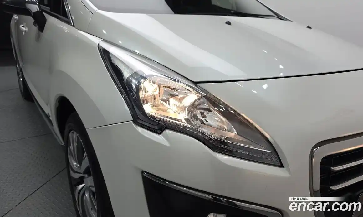 Peugeot 3008 2014 2.0 автомат (гидро), фото 7
