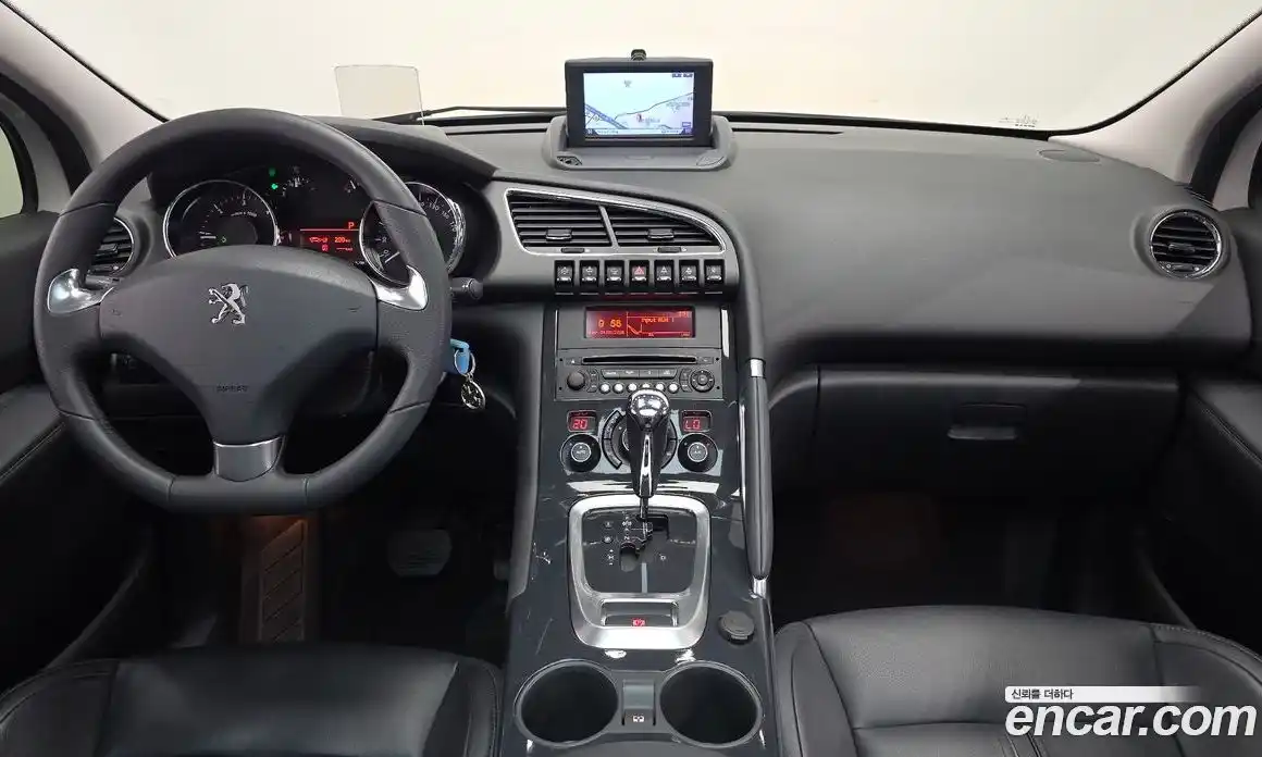 Peugeot 3008 2014 2.0 автомат (гидро), фото 9
