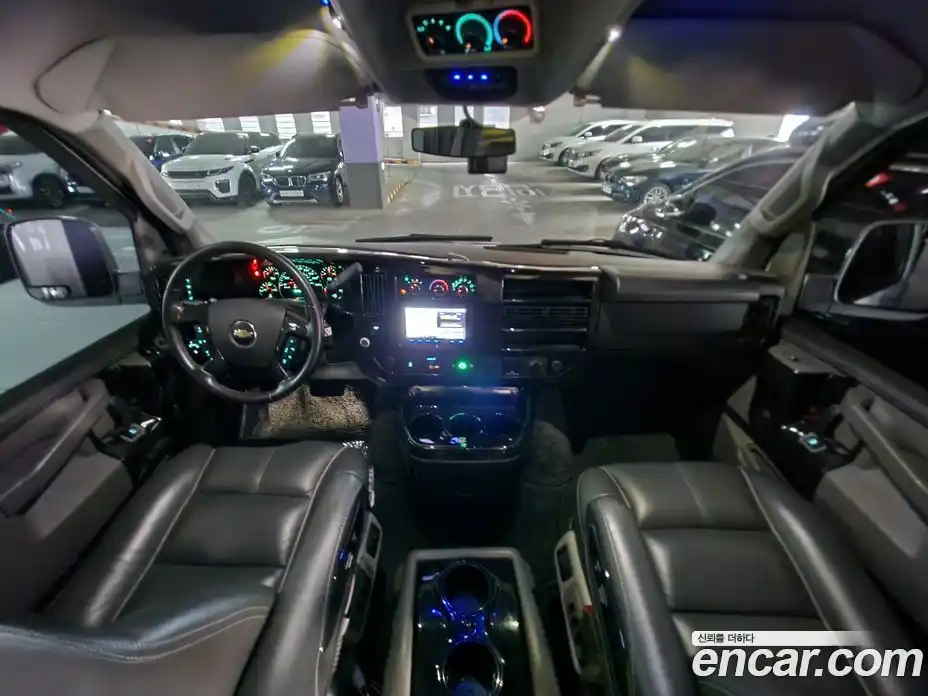 Chevrolet Express Van 2017 6.0 автомат (гидро), фото 17