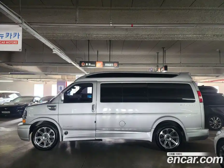 Chevrolet Express Van 2017 6.0 автомат (гидро), фото 6