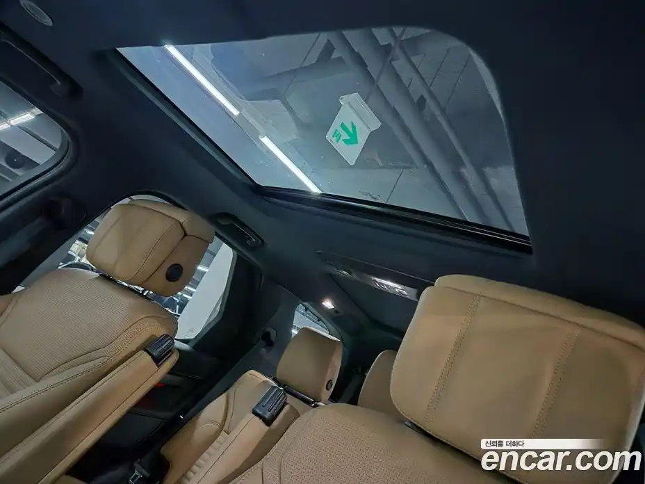 Land Rover Discovery 2025 3.0 автомат (гидро), фото 19