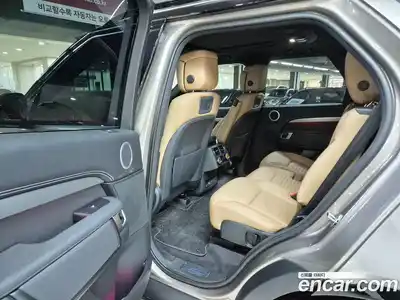 Land Rover Discovery 2025 3.0 автомат (гидро), миниатюра 9