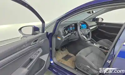 Volkswagen Golf 2022 2.0 автомат (гидро), миниатюра 10