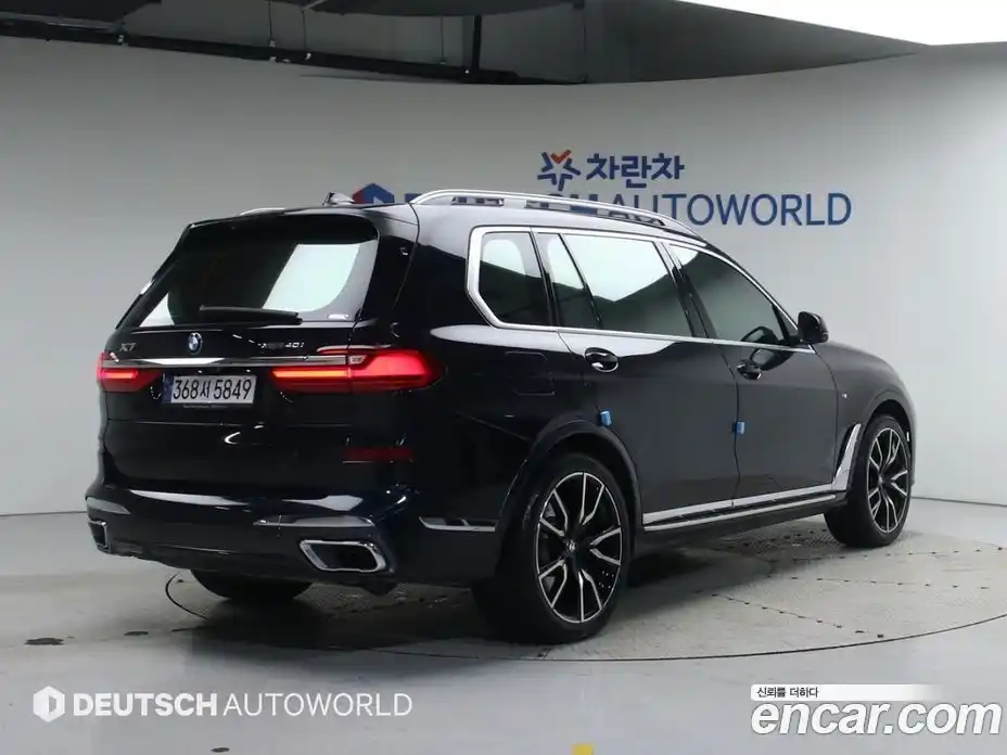 BMW X7 2022 3.0 автомат (гидро), фото 2