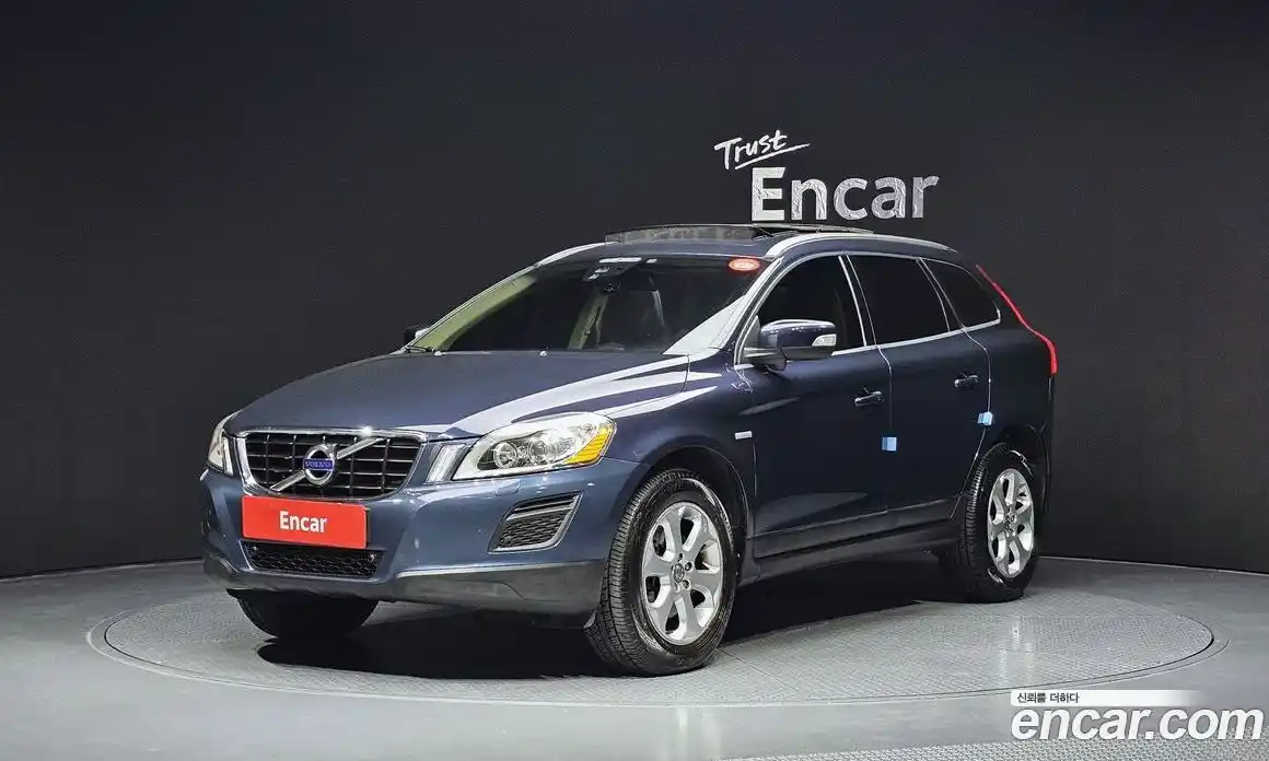 Volvo XC60 2013 2.0 автомат (гидро), фото 1