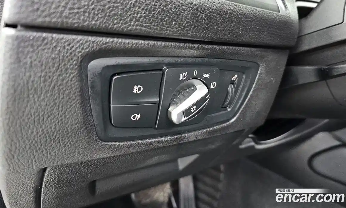 BMW 1 серия 2018 2.0 автомат (гидро), фото 28