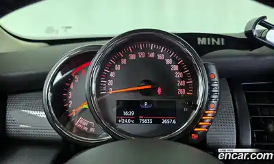 Mini Cooper 2014 1.5 автомат (гидро), миниатюра 11