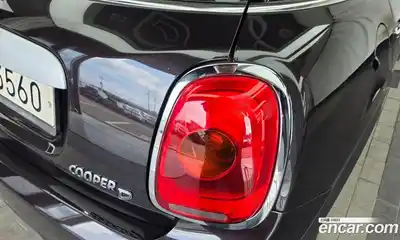Mini Cooper 2014 1.5 автомат (гидро), миниатюра 9