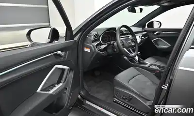 Audi Q3 2025 2.0 автомат (гидро), миниатюра 11