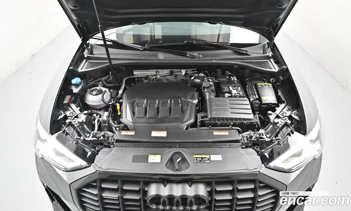 Audi Q3 2025 2.0 автомат (гидро), фото 6