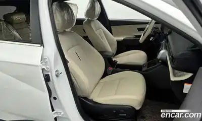 Hyundai Kona 2025 1.6 автомат (гидро), миниатюра 12