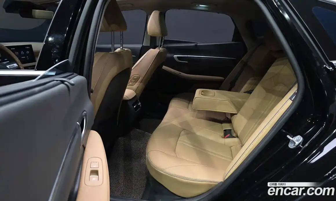 Hyundai Sonata 2025 2.0 автомат (гидро), фото 17