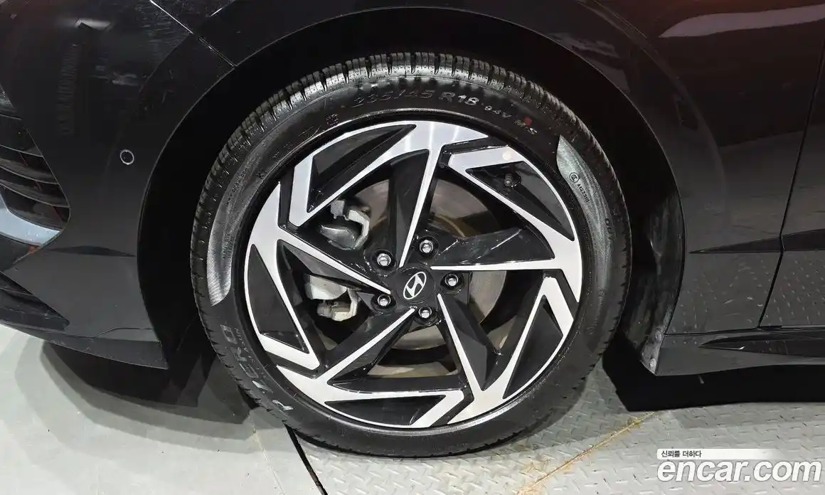 Hyundai Sonata 2025 2.0 автомат (гидро), фото 4