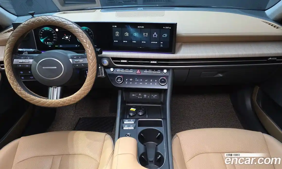 Hyundai Sonata 2025 2.0 автомат (гидро), фото 9