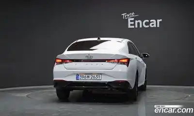Hyundai Avante 2023 1.6 автомат (гидро), миниатюра 4