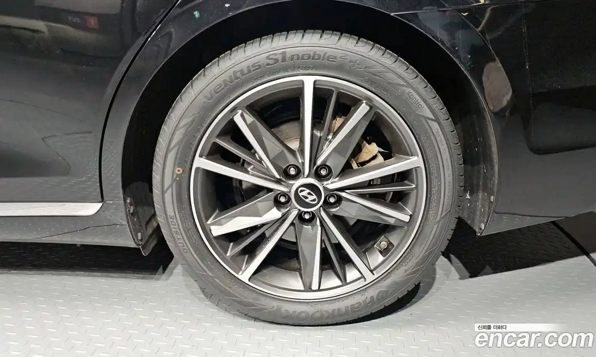 Hyundai Grandeur 2022 2.5 автомат (гидро), фото 7