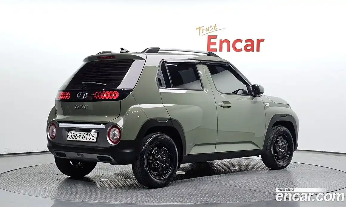 Hyundai Casper 2023 1.0 автомат (гидро), фото 1