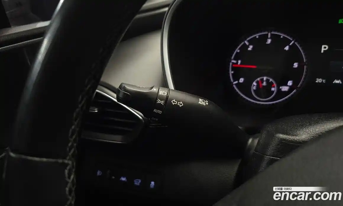 Hyundai Santa Fe 2022 2.2 автомат (гидро), фото 29
