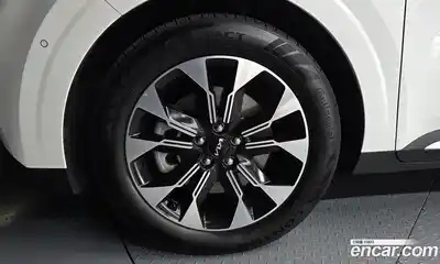 Kia Carnival 2023 3.5 автомат (гидро), миниатюра 5