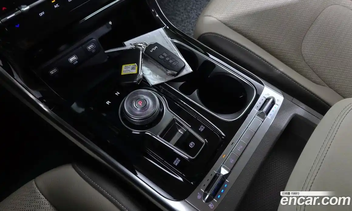 Kia Carnival 2022 3.5 автомат (гидро), фото 11