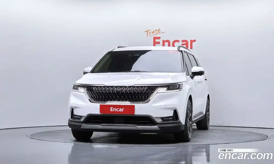 Kia Carnival 2022 3.5 автомат (гидро), фото 2