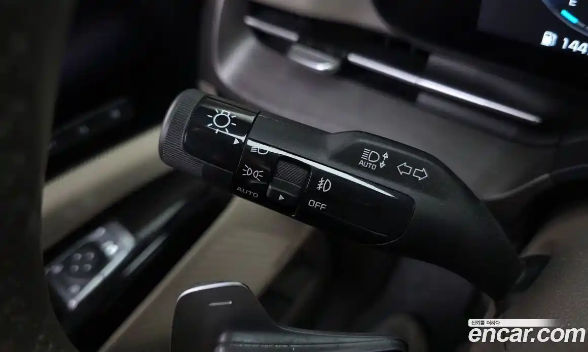 Kia Carnival 2022 3.5 автомат (гидро), фото 25