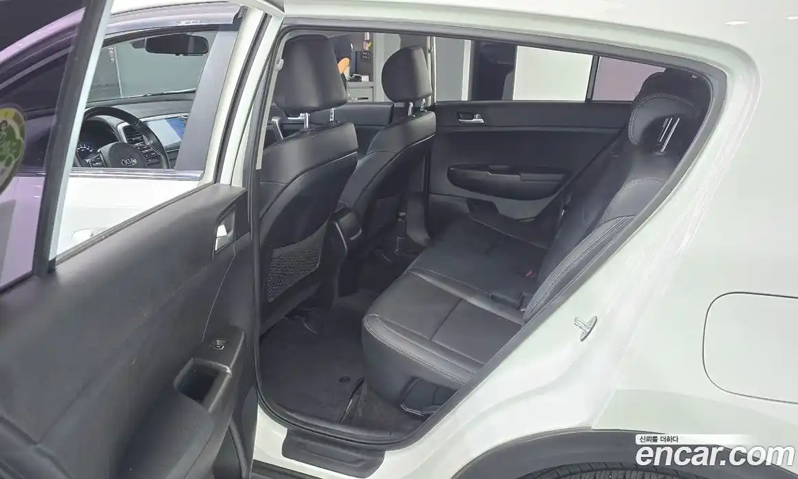 Kia Sportage 2019 2.0 автомат (гидро), фото 11