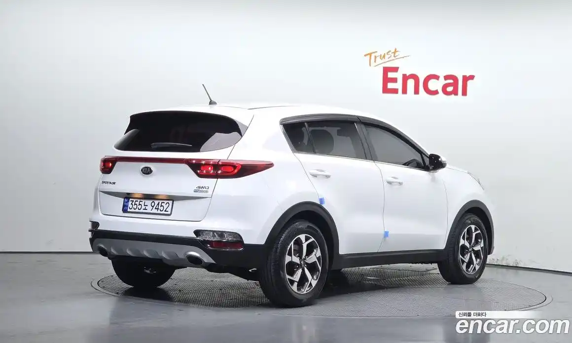 Kia Sportage 2019 2.0 автомат (гидро), фото 2