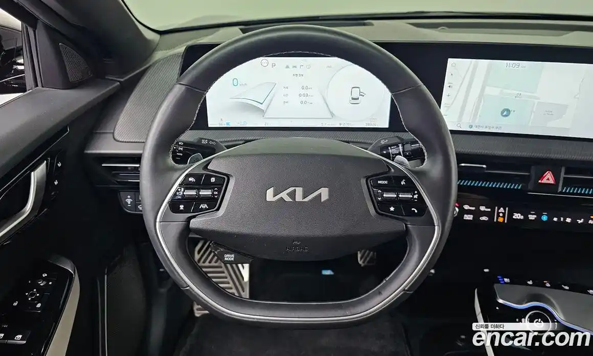 Kia EV6 2024 0.1 автомат (гидро), фото 19