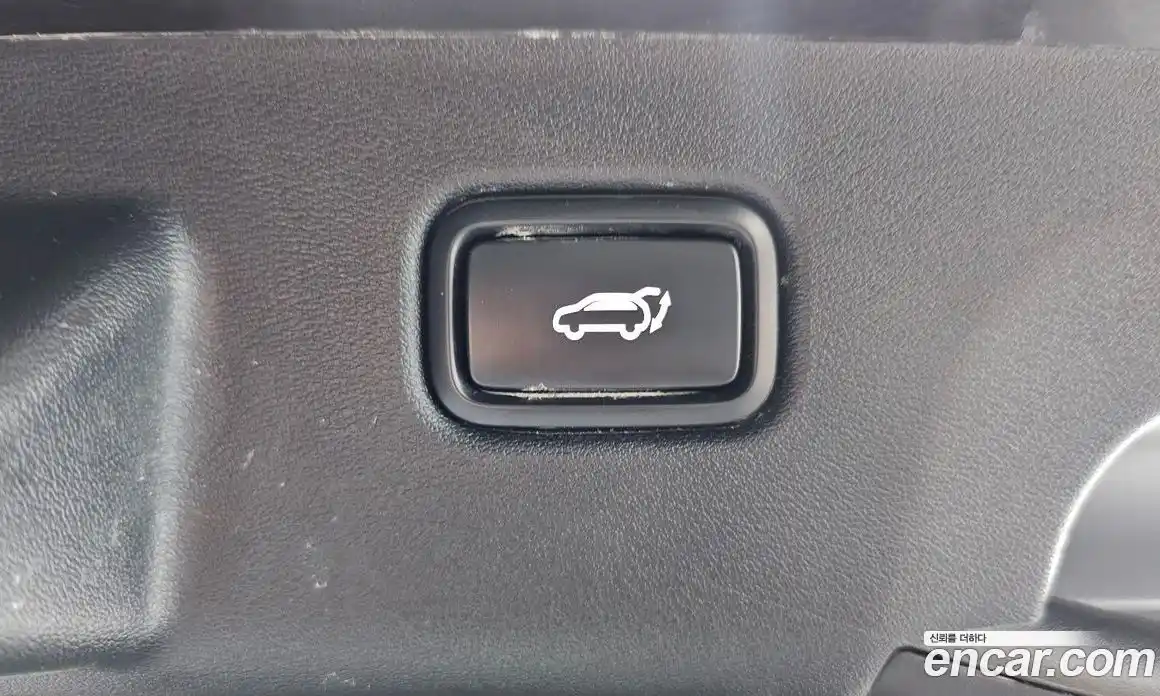 Kia EV6 2024 0.1 автомат (гидро), фото 32