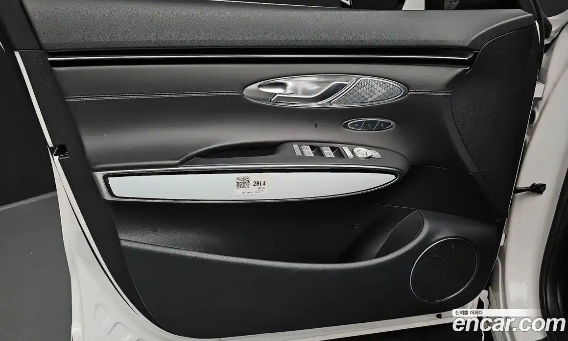 Genesis GV70 2023 2.5 автомат (гидро), фото 14
