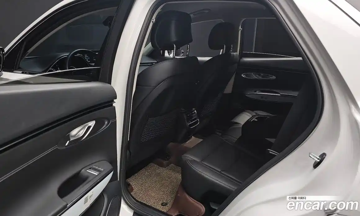 Genesis GV70 2023 2.5 автомат (гидро), фото 18