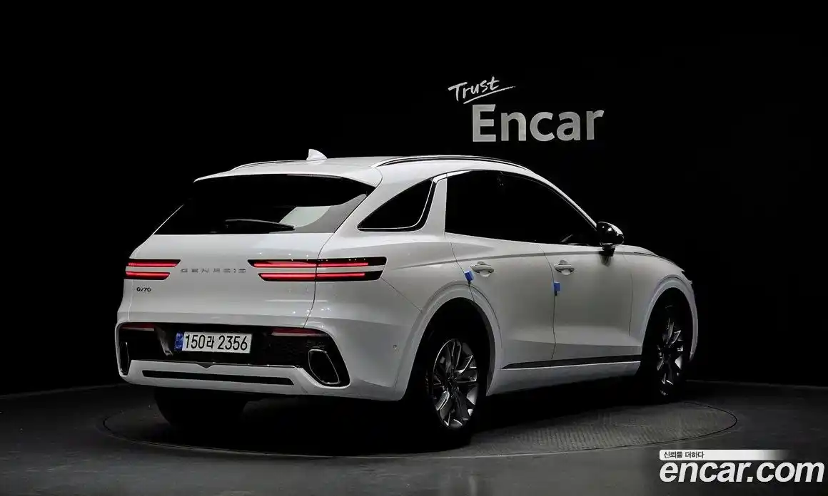 Genesis GV70 2023 2.5 автомат (гидро), фото 2