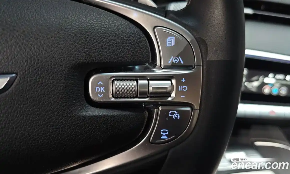 Genesis GV70 2023 2.5 автомат (гидро), фото 32