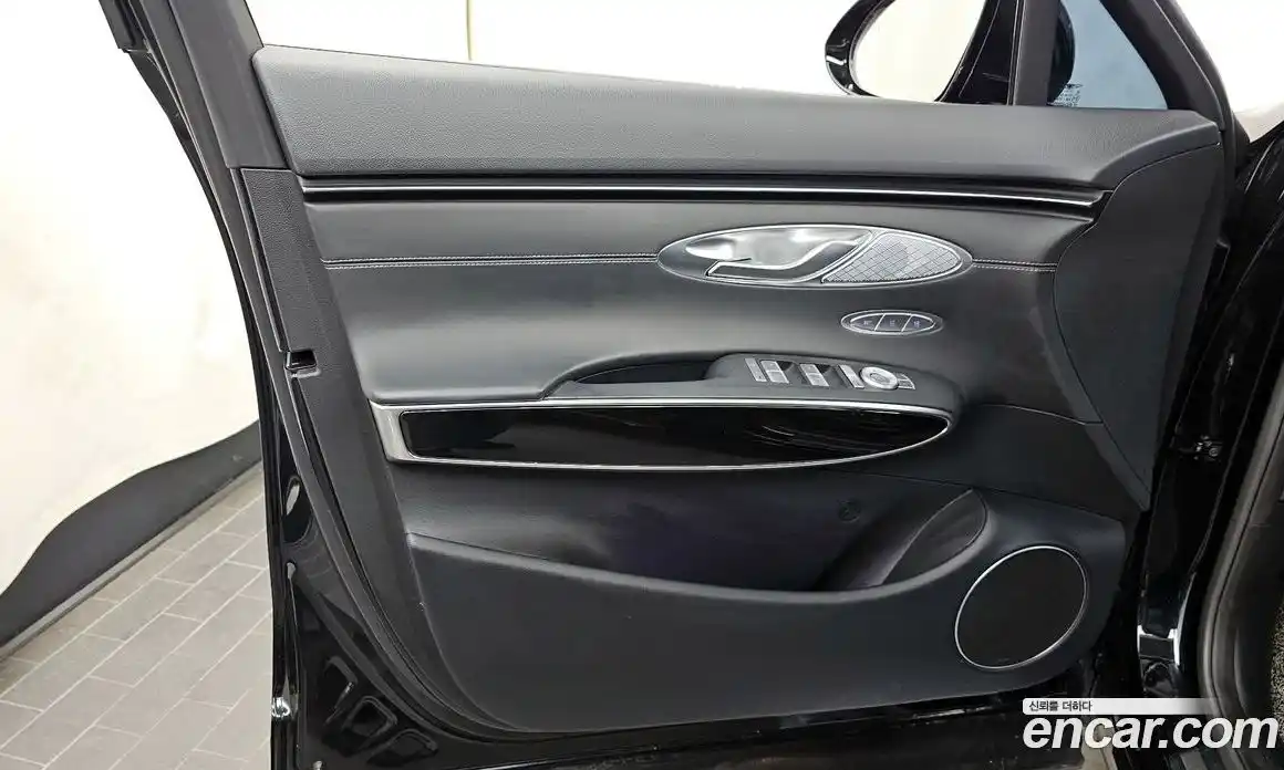 Genesis GV70 2021 2.2 автомат (гидро), фото 14
