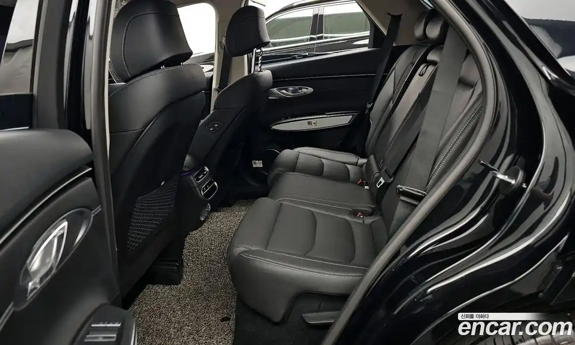 Genesis GV70 2021 2.2 автомат (гидро), фото 16