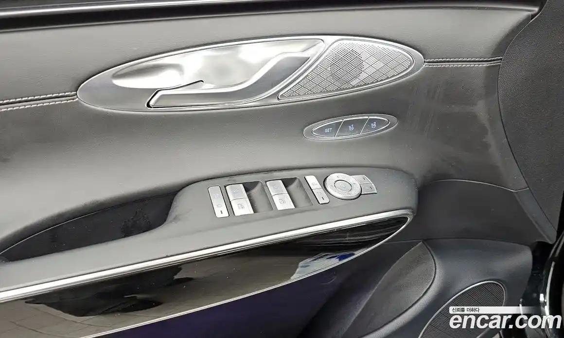 Genesis GV70 2021 2.2 автомат (гидро), фото 32
