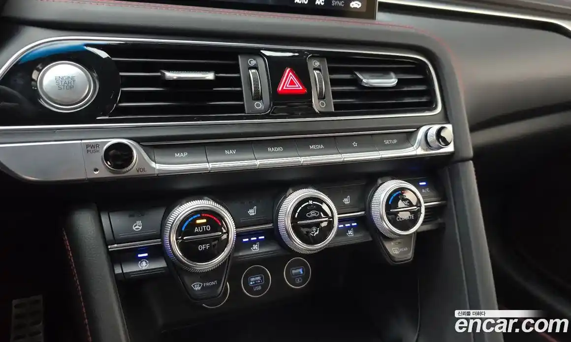 Genesis G70 2021 2.0 автомат (гидро), фото 17