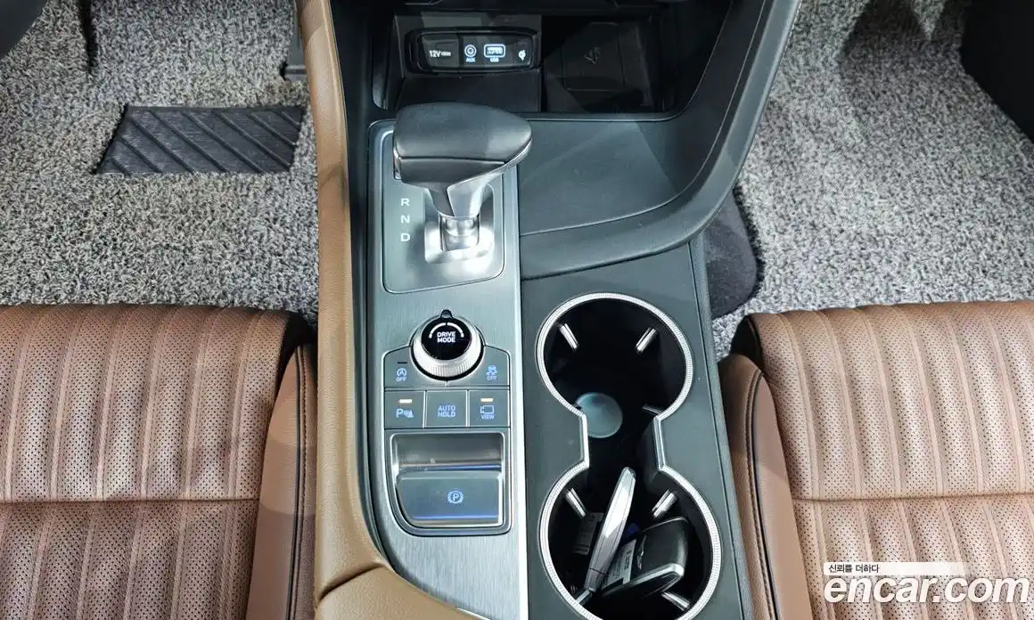 Genesis G70 2019 2.0 автомат (гидро), фото 12