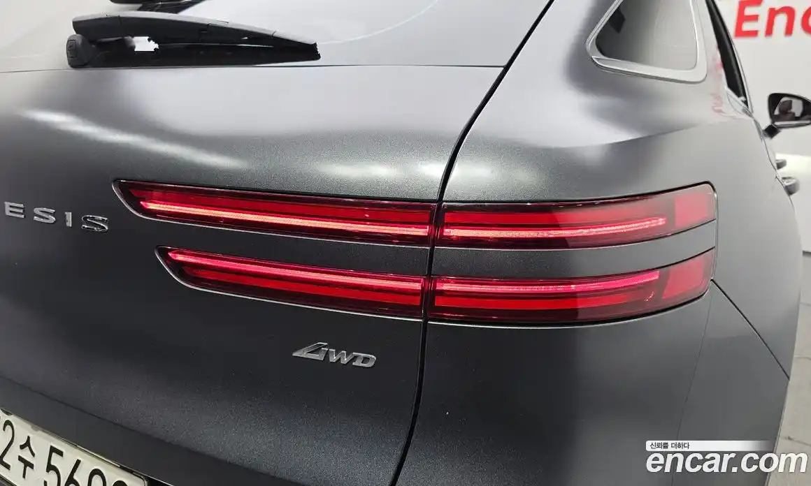 Genesis GV70 2021 2.5 автомат (гидро), фото 9
