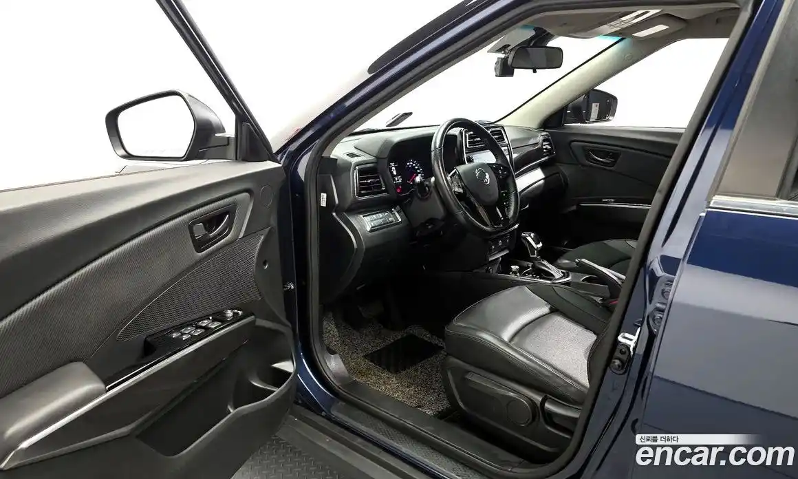 SsangYong TIBOLI 2020 1.6 автомат (гидро), фото 13