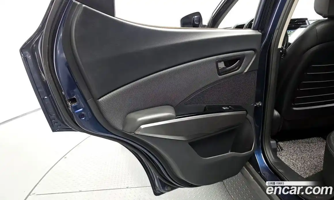 SsangYong TIBOLI 2020 1.6 автомат (гидро), фото 15