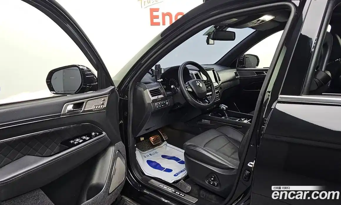 SsangYong Rexton 2017 2.2 автомат (гидро), фото 13