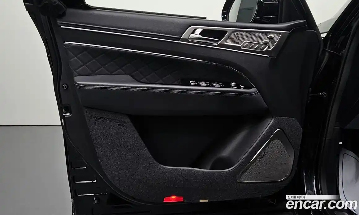 SsangYong Rexton 2017 2.2 автомат (гидро), фото 14