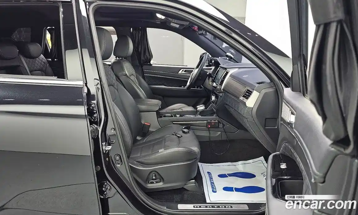 SsangYong Rexton 2017 2.2 автомат (гидро), фото 16