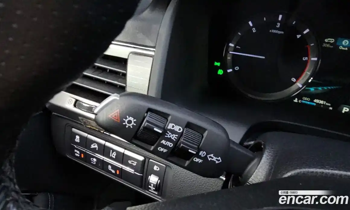 SsangYong Rexton 2017 2.2 автомат (гидро), фото 30