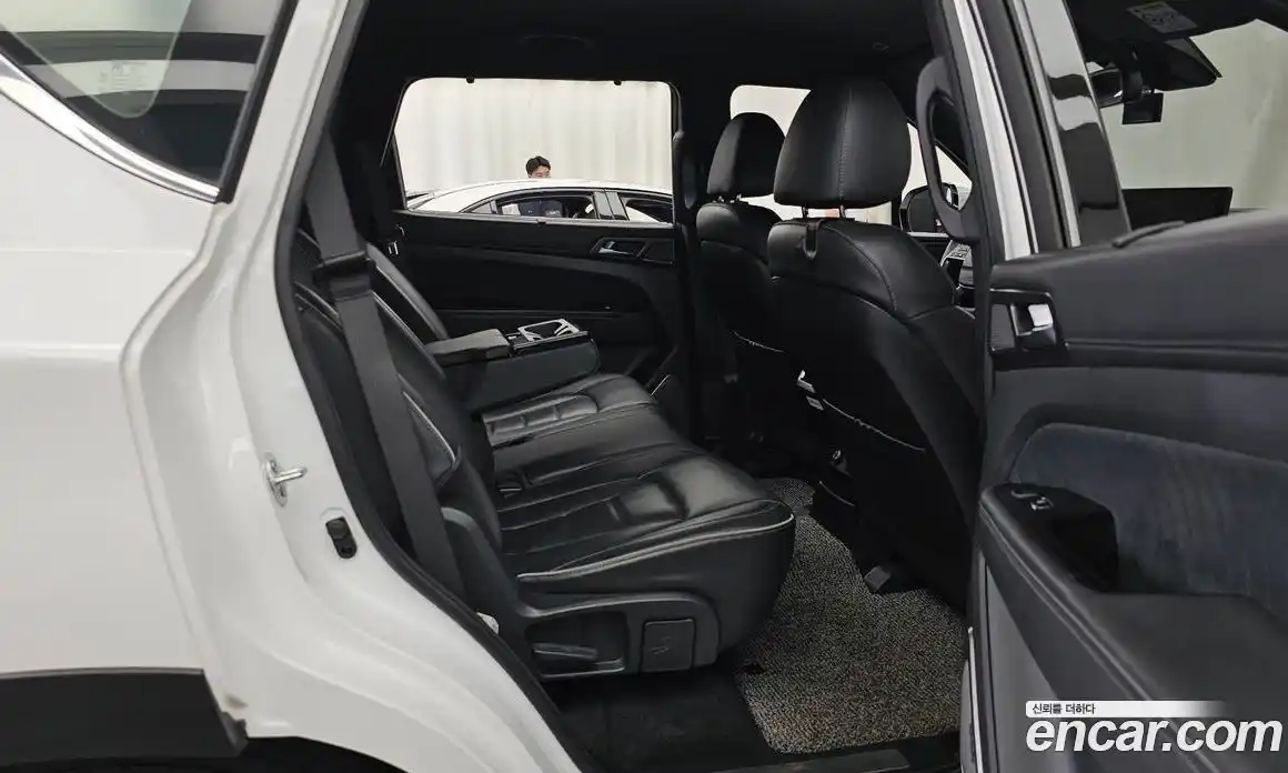 SsangYong Rexton 2023 2.2 автомат (гидро), фото 18