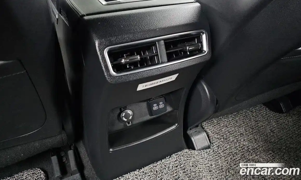 SsangYong Rexton 2023 2.2 автомат (гидро), фото 24